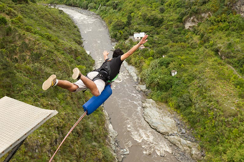 outdoorkeeda-bungee-jumping-1